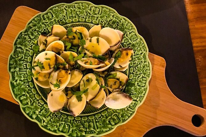 4-Hour Traditional Portuguese Food & Wine Tour in Porto - From Portuguese cheese to cured sausages