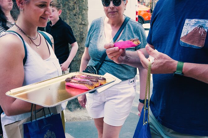 A Morning in Paris Food Tour: Croissants, Baguettes & Chocolate - What the $125.77 price gets you