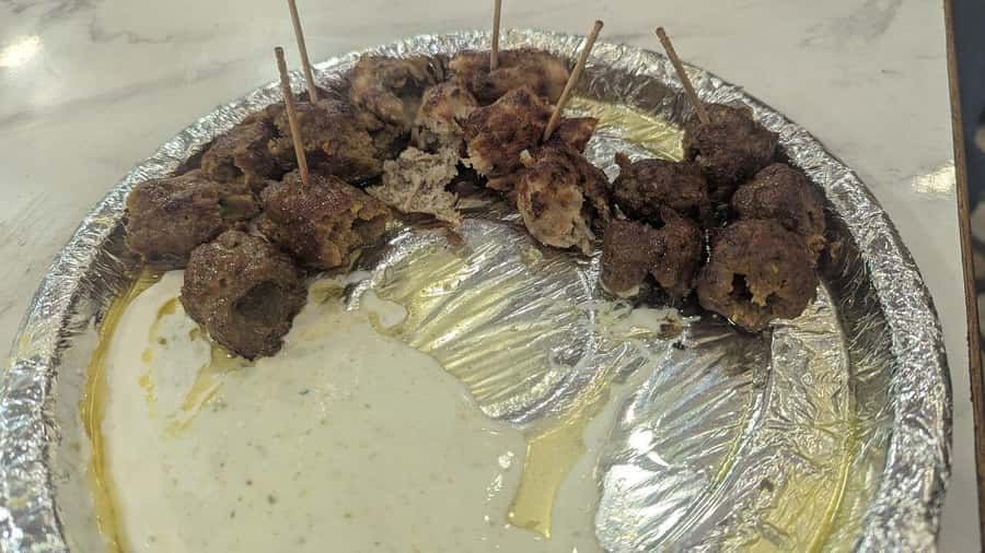 Agra: Street Food Tour with Spice Market on Tuk-Tuk Ride - Riding through Agra by tuk-tuk and rickshaw