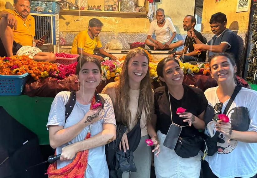 Agra: Street Food Walking Tour, Spice Market, & Tuk-tuk Ride - Why this tour adds something the Taj Mahal cannot