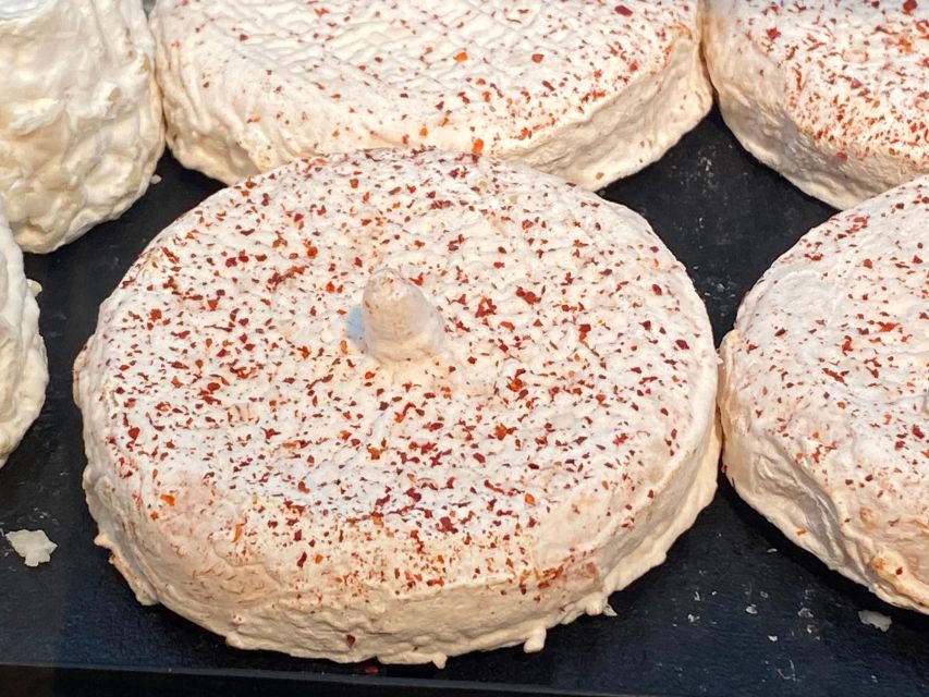 Aix-en-Provence: Guided Foodie Tour with Tastings - Sicilian pastries and gelato in Aix