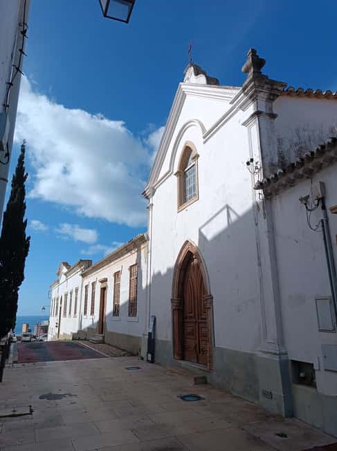 Albufeira: A Local Experience w/food tasting & local shops - Practical advice for making the most of it