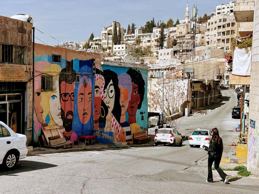Amman Walking Tour: Hidden Gems, Culture & Street Food - What makes Hussein an important part of the tour