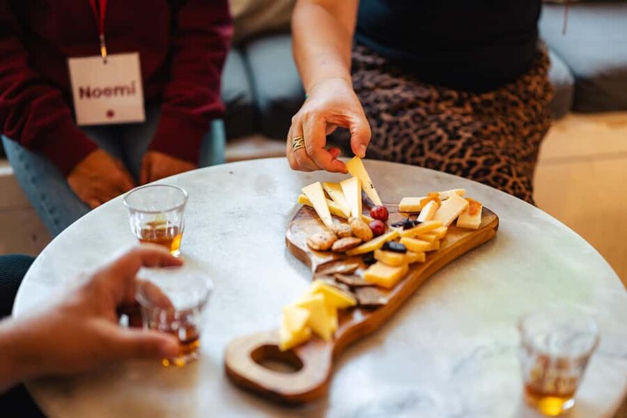 Amsterdam: Guided Cultural Food Tour in English or German - Dam Square and Nieuwe Kerk: Amsterdam’s public face