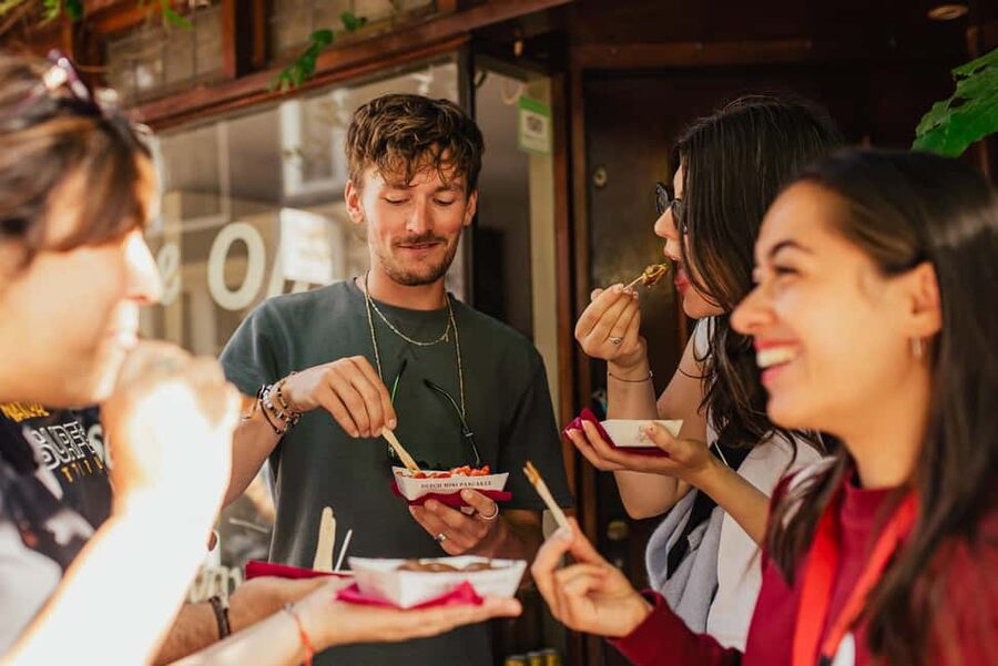 Amsterdam: Guided Cultural Food Tour in English or German - Begijnhof: a quieter final stop