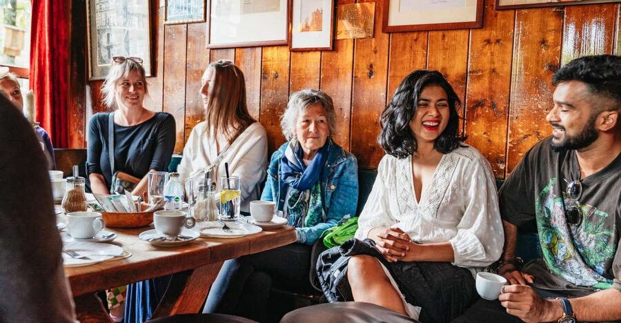 Amsterdam: Jordaan District Local Food Walking Tour - Why Jordaan is the right setting for a food tour