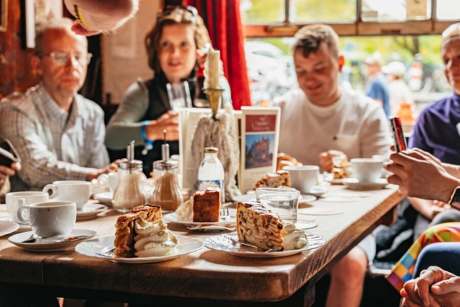Amsterdam: Jordaan District Local Food Walking Tour - Walking pace, weather, and access