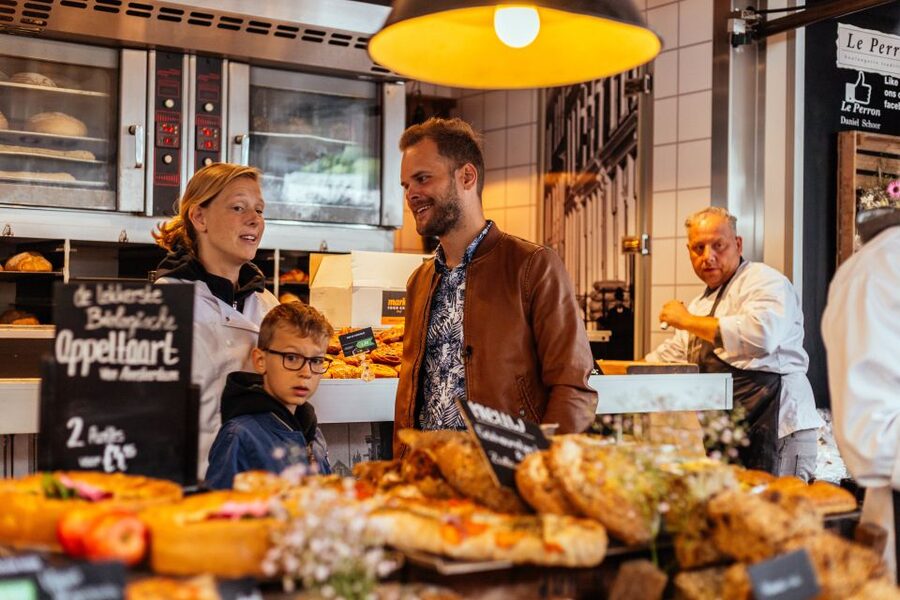 Amsterdam: Private Food Tour with a Local - Starting near Museumplein