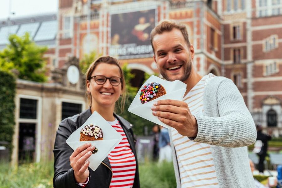 Amsterdam: Private Food Tour with a Local - Who should take this food walk?