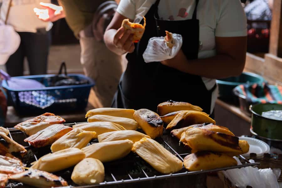 Antigua Guatemala: Street Food Walking Tour with Tastings - Start at Casa Mandarina, then follow Antigua’s food trail