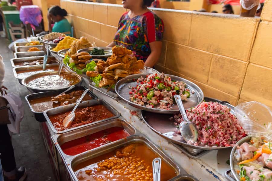Antigua Guatemala: Street Food Walking Tour with Tastings - Antigua’s market, where shopping is part of the lesson