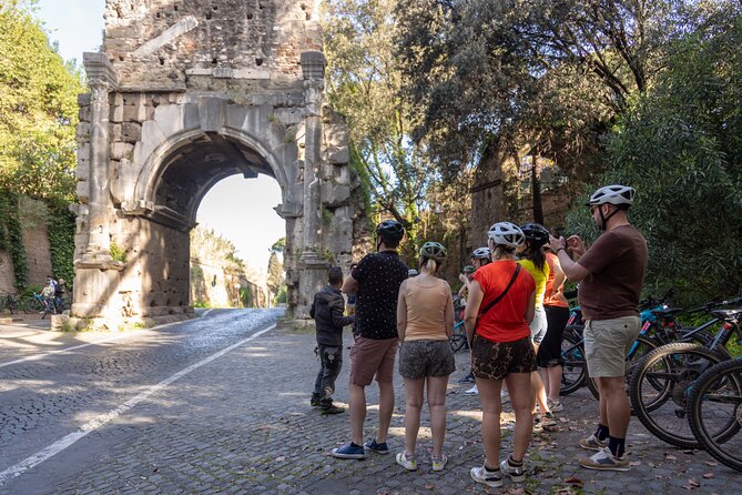 Appian Way & Aqueducts small group e-bike tour(catacombs & food) - The guides make a real difference