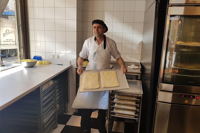 Athens: The Classic Food Tasting Tour - How much food do you really get?