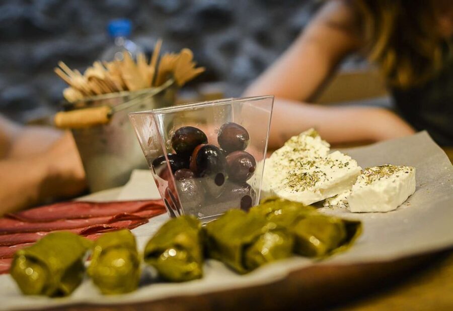 Athens: Ultimate Food Walking Tour with 15 Tastings - Who should book this experience