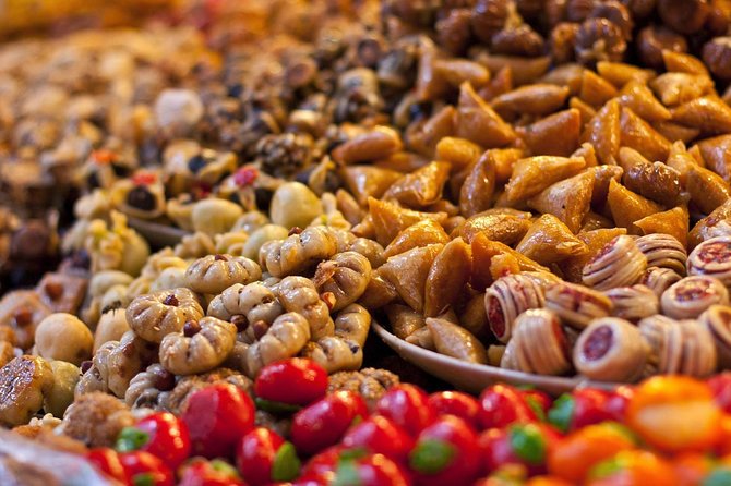 Authentic Moroccan Food Tour in Marrakech with Dinner - The rooftop dinner is the important second act