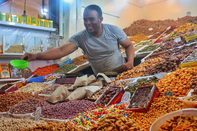 Authentic Moroccan Food Tour in Marrakech with Dinner - Guide quality matters here