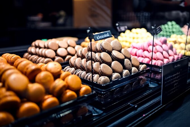 Authentic Parisian Gourmet Food Tour with 10 Local Dishes & Wines - Two ways to taste Paris: Montmartre or Notre Dame