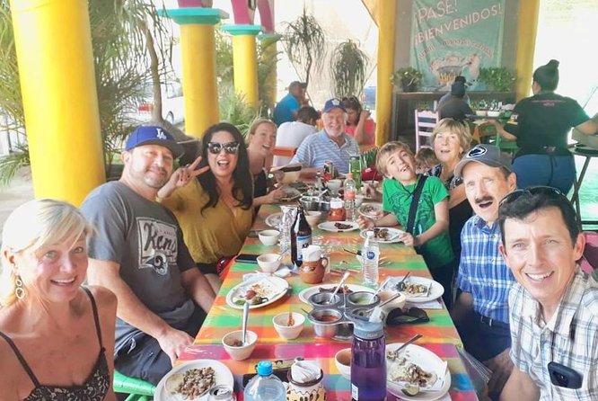 AvoCabo Food Tour - Mezcal, aqua fresca, and what is included