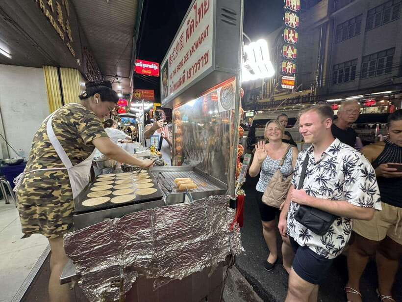 Bangkok Authentic Tasting Thai-Chinatown Walking Food Tour - What you actually eat during the three hours