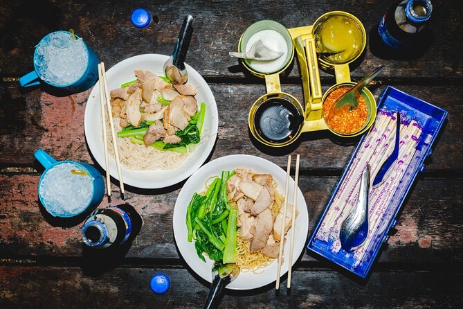 Bangkok: Backstreets Food Tour with 15+ Tastings - Morning or evening in Chinatown