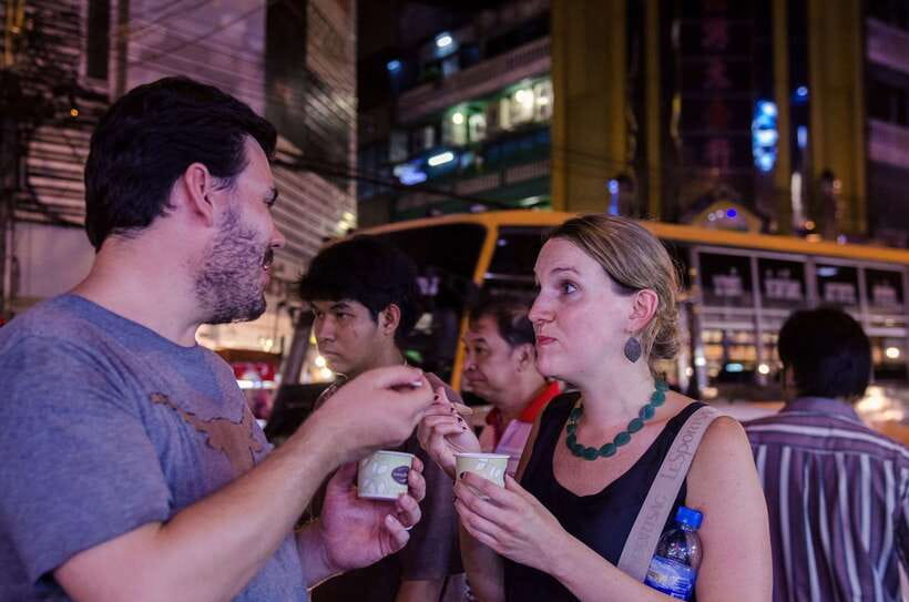 Bangkok: Chinatown Night Food Tour - Starting at Hua Lamphong and finding your guide