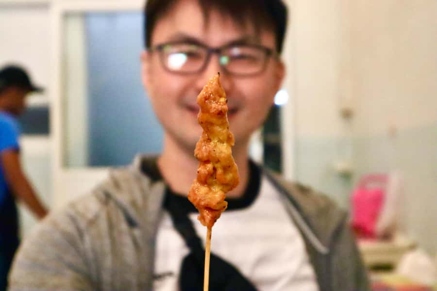 Bangkok: Chinatown Street Food Tour with 8+ Local Dishes - Starting at Hua Lamphong MRT