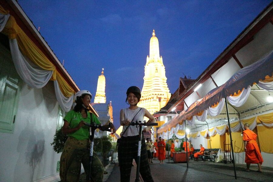 Bangkok: E-Scooter Night Tour with Local Street Food - Why an e-scooter changes Bangkok after dark