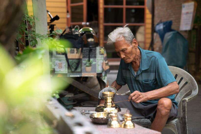 Bangkok Electric Tuk Tuk: Street Food & Markets - The Chao Phraya Express Boat connection