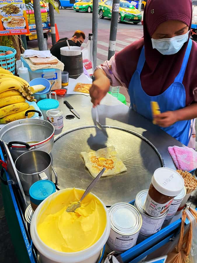 Bangkok: Highlights with Food Tour & Sunset in Wat Arun - Who should book this evening