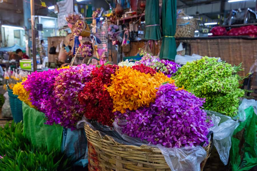 Bangkok: Markets, Temples and Food Night Tour by Tuk Tuk - Why Bangkok by tuk tuk works after dark
