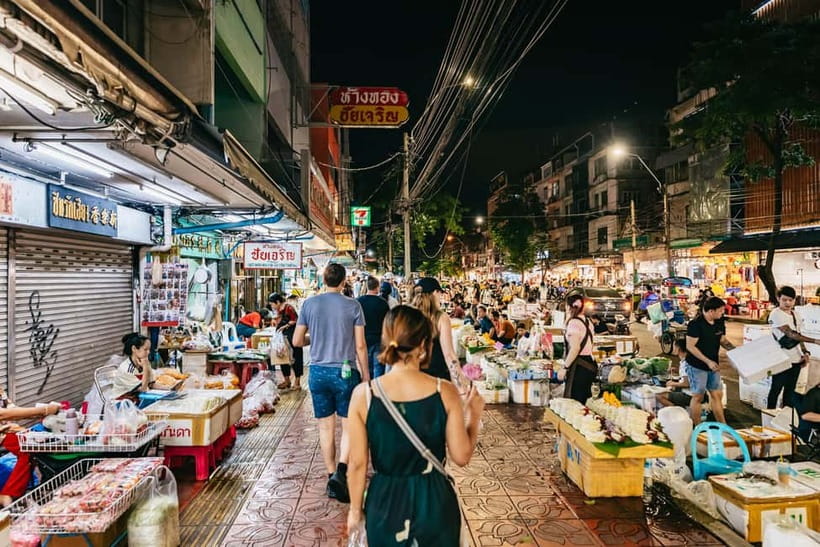 Bangkok: Midnight Food Tour by Tuk-Tuk - The rooftop drink with Wat Arun across the river