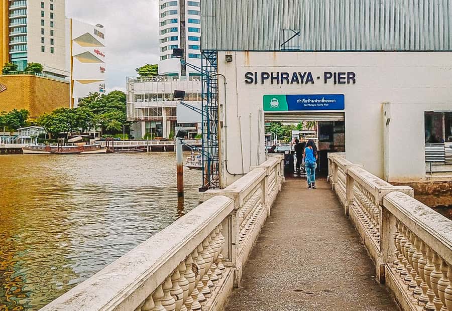 Bangkok: Street Art and Street Food Walking Tour - River City and the final city view