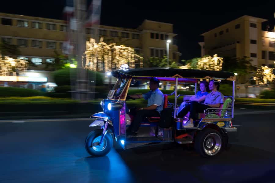 Bangkok Street Food and Night Lights by Tuk Tuk - Grand Palace lights and the river view at Tha Tien