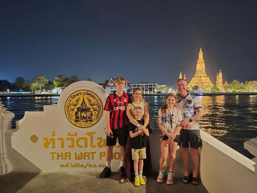 Bangkok: Tuk Tuk Adventure Chinatown Michelin Food & Temples - Temple views beside the Chao Phraya River