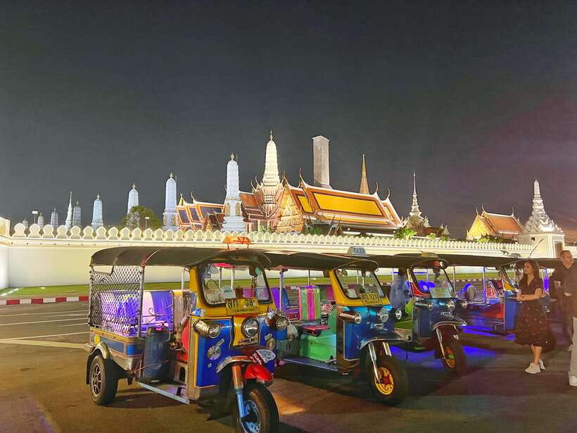 Bangkok Tuk-Tuk by Night with Chinatown Street Food Meal - Key points to know before booking