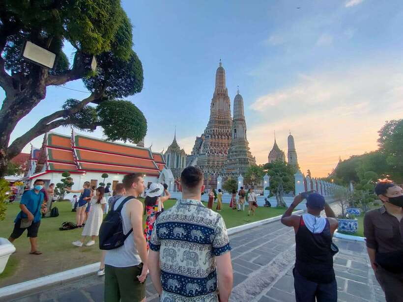 Bangkok Tuk-Tuk by Night with Chinatown Street Food Meal - Who will enjoy this Bangkok night tour