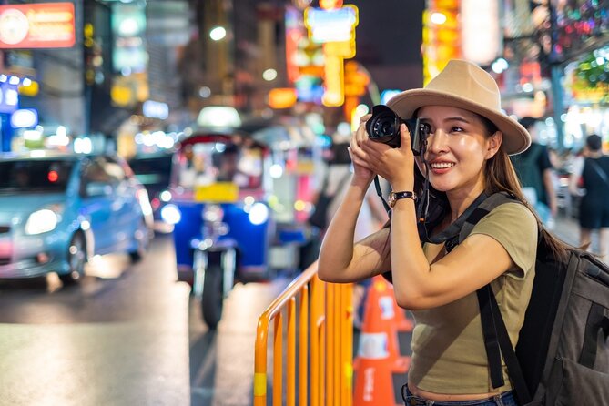 Bangkok Tuk-Tuk Tour by Night with Chinatown Street Food Meal - Why Bangkok works so well after dark