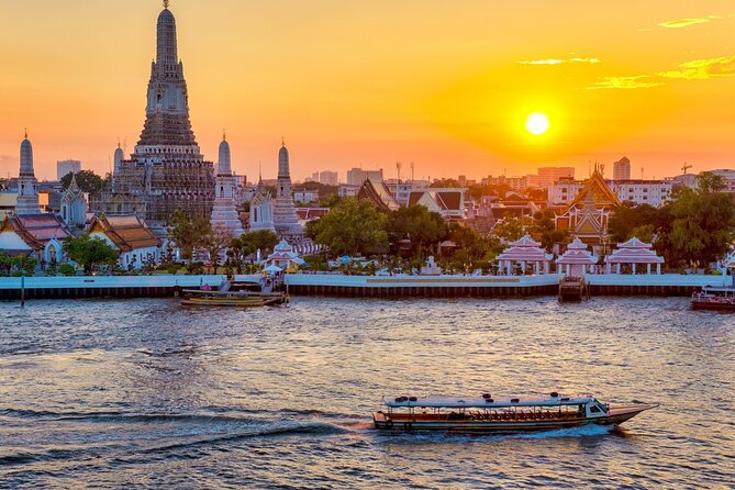 Bangkok Tuk-Tuk Tour by Night with Chinatown Street Food Meal - Pak Khlong Talat, Bangkok’s all-night flower market