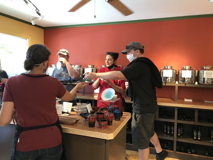 Bar Harbor, Maine: Culinary Walking Tour with Tastings - Key points at a glance