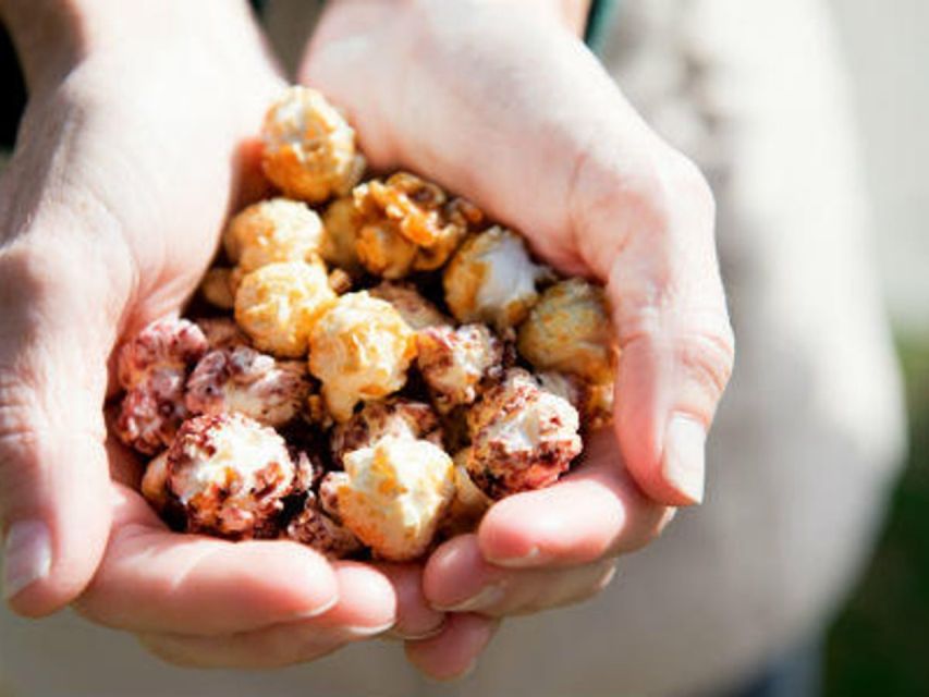 Bar Harbor, Maine: Culinary Walking Tour with Tastings - Blueberry doughnuts and the taste of Maine