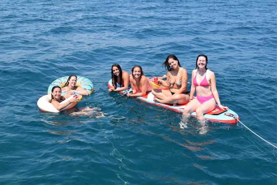 Barcelona: Coastline Sailing with Swim Toys w/ Food & Drinks - Key points to know