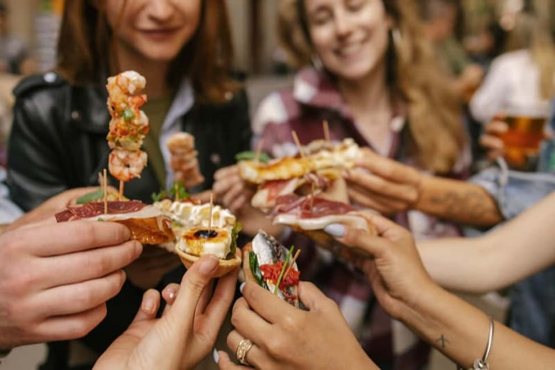 Barcelona: Food Walking Tour with Tapas and Wine - Why this Barcelona food tour works