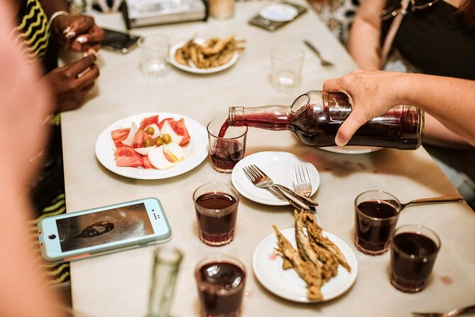 Barcelona Gothic Quarter Tapas & Taverns Food & Wine Tour - How much value do you get for $131.81?