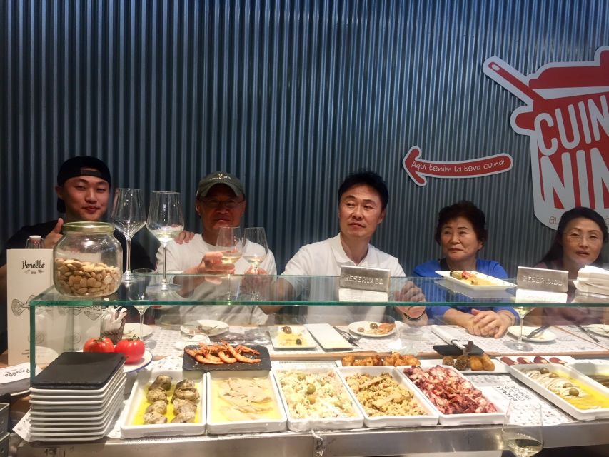 Barcelona Market Food Tour, Local & Artisanal Tastings - Ten to twelve tapas, with drinks included