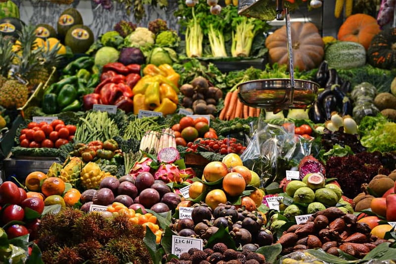 Barcelona: Markets Tour With Food and Wine Tasting Upgrade - La Boquería: A Fast Introduction to Catalan Food