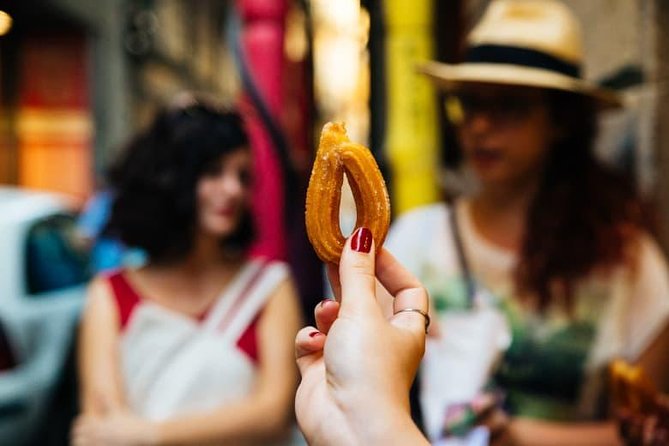 Barcelona Private Food Tour With Locals: 6 or 10 Tastings - Plaça de Sant Jaume starts the walk