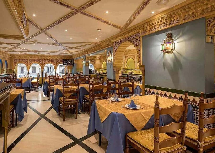 Barcelona: Tablao Flamenco Cordobes with Food/Drink Options - Should you book Tablao Flamenco Cordobes?