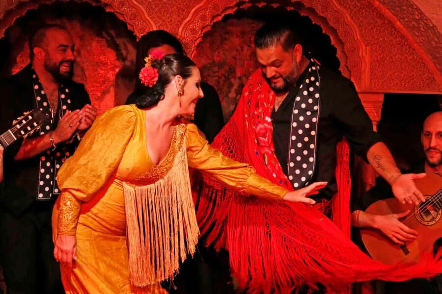 Barcelona: Tablao Flamenco Cordobes with Food/Drink Options - Seating, comfort, and the view