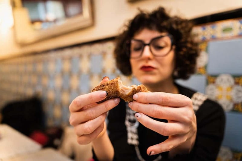 Barcelona: The Ultimate Local Tapas & Drinks Food Tour - How much food do you actually get?