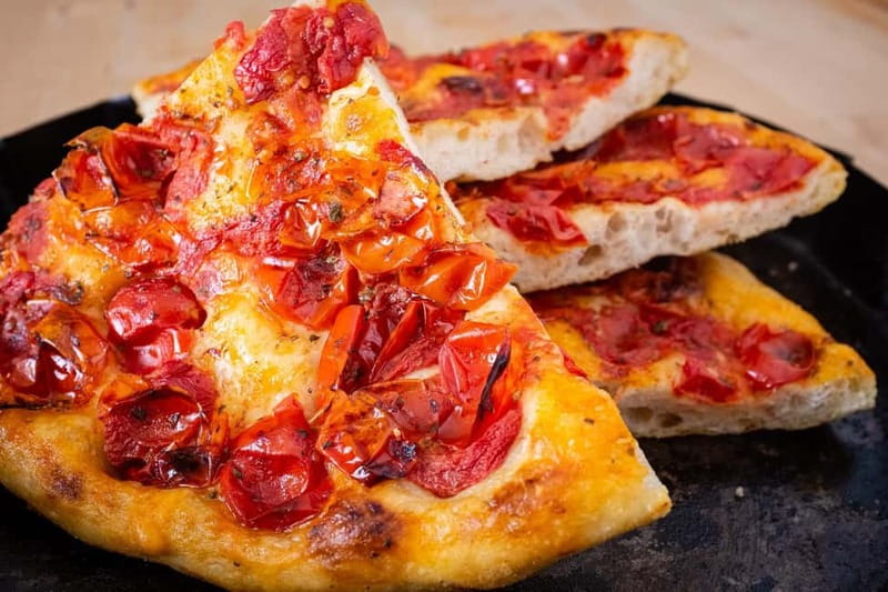 Bari: The Ultimate Street Food Tour with a Local - Focaccia barese, the first proper taste
